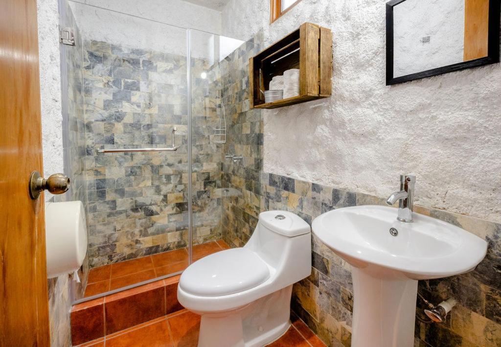 Hotel Fonda Del Sol Panajachel Eksteriør billede