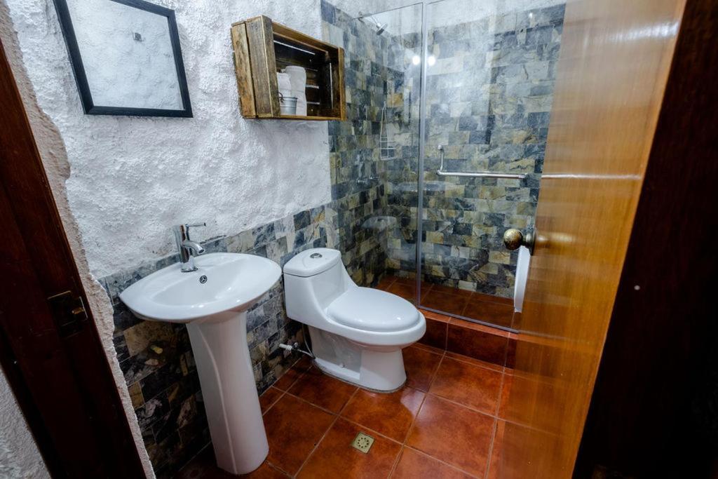 Hotel Fonda Del Sol Panajachel Eksteriør billede