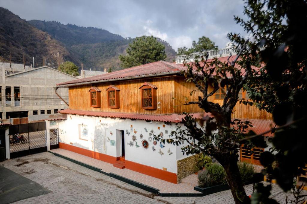Hotel Fonda Del Sol Panajachel Eksteriør billede