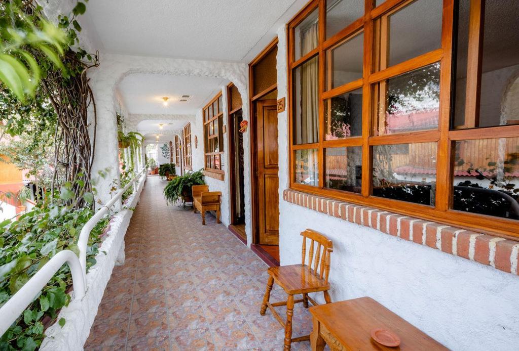 Hotel Fonda Del Sol Panajachel Eksteriør billede
